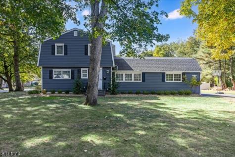 60 E Sherbrooke Parkway Livingston NJ 07039