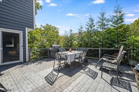60 E Sherbrooke Parkway Livingston NJ 07039