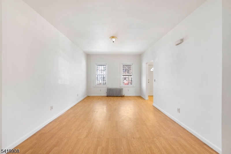 838 Rebecca Place Elizabeth NJ 07201
