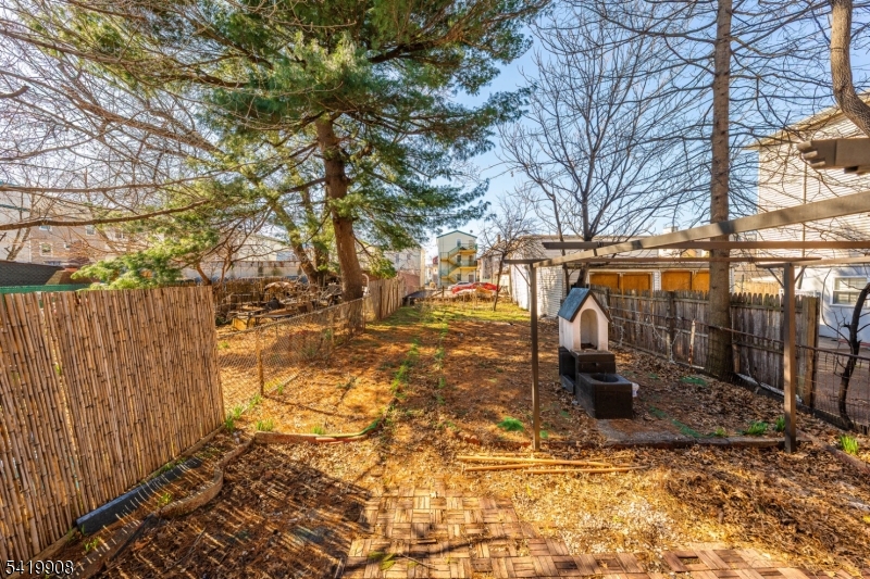 838 Rebecca Place Elizabeth NJ 07201