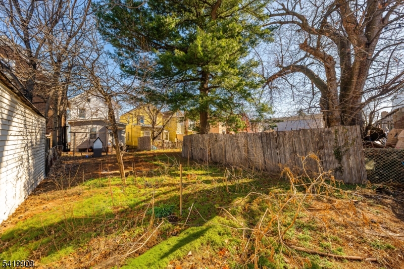 838 Rebecca Place Elizabeth NJ 07201