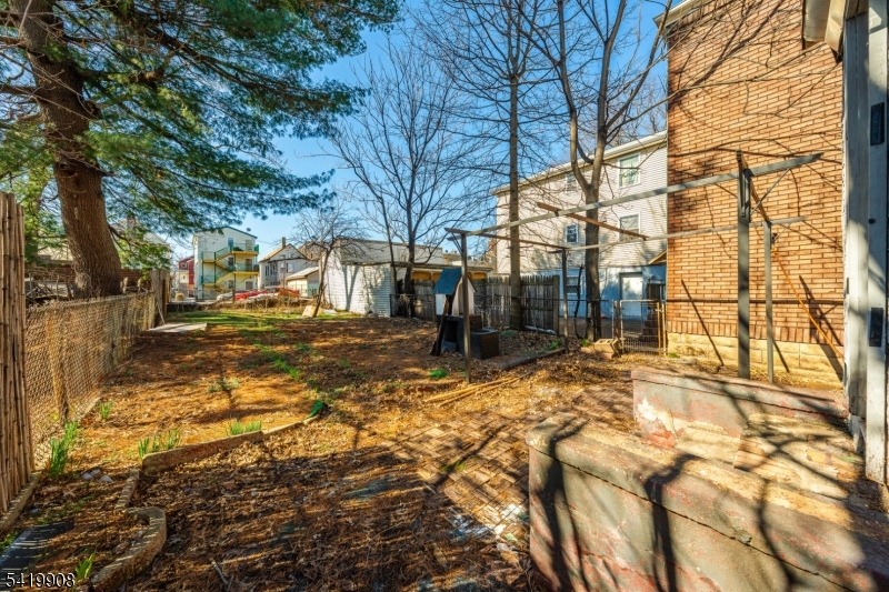838 Rebecca Place Elizabeth NJ 07201