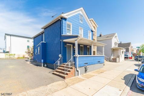 805 4TH Avenue Elizabeth NJ 07202