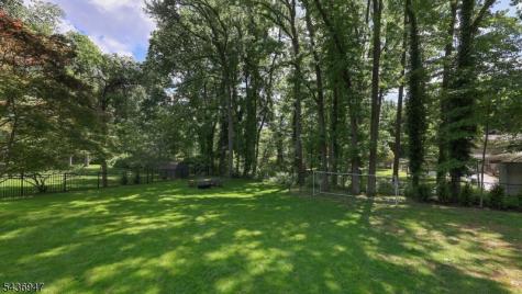 1916 Parkwood Drive Scotch Plains NJ 07076