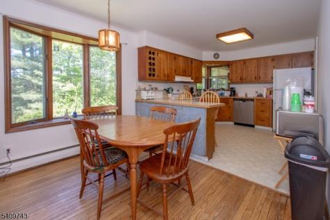 18 Little Road Lafayette NJ 07848