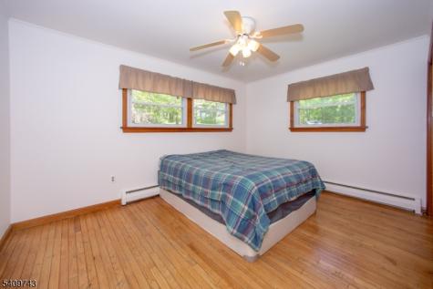 18 Little Road Lafayette NJ 07848