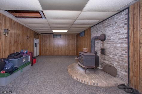 18 Little Road Lafayette NJ 07848