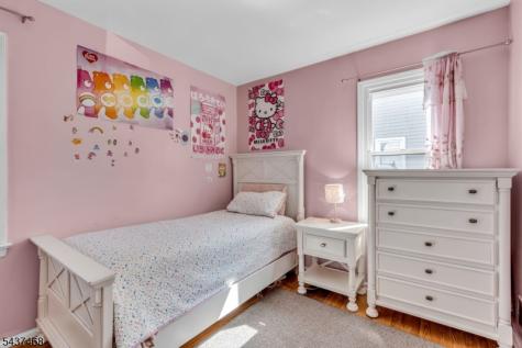 7 Washington Avenue Elmwood Park NJ 07407