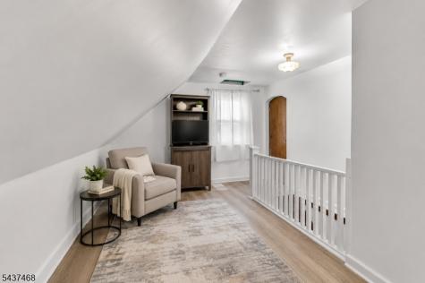 7 Washington Avenue Elmwood Park NJ 07407