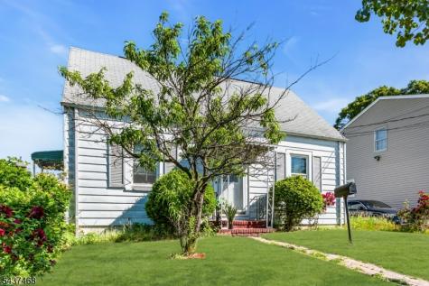 7 Washington Avenue Elmwood Park NJ 07407
