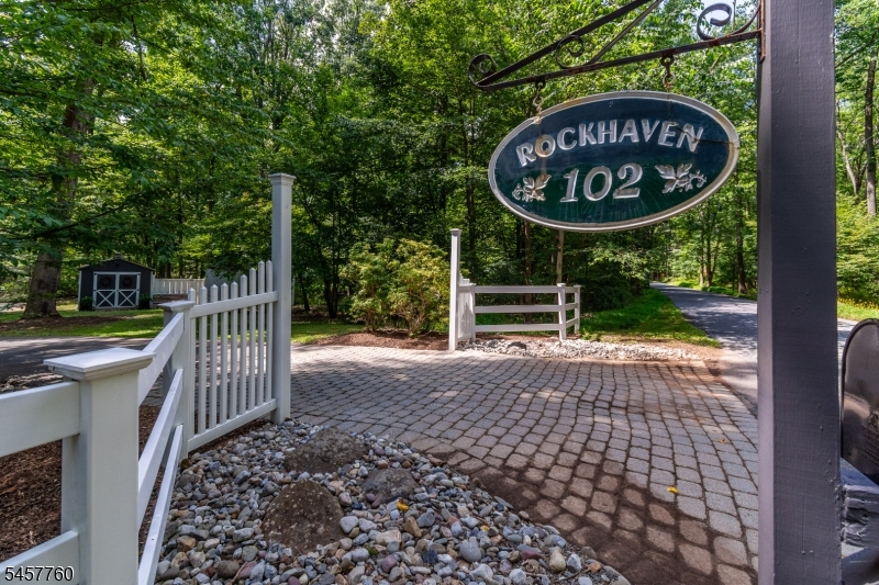 102 Lindbergh Road East Amwell NJ 08525