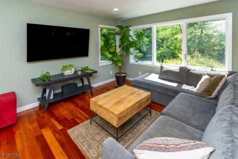 102 Lindbergh Road East Amwell NJ 08525