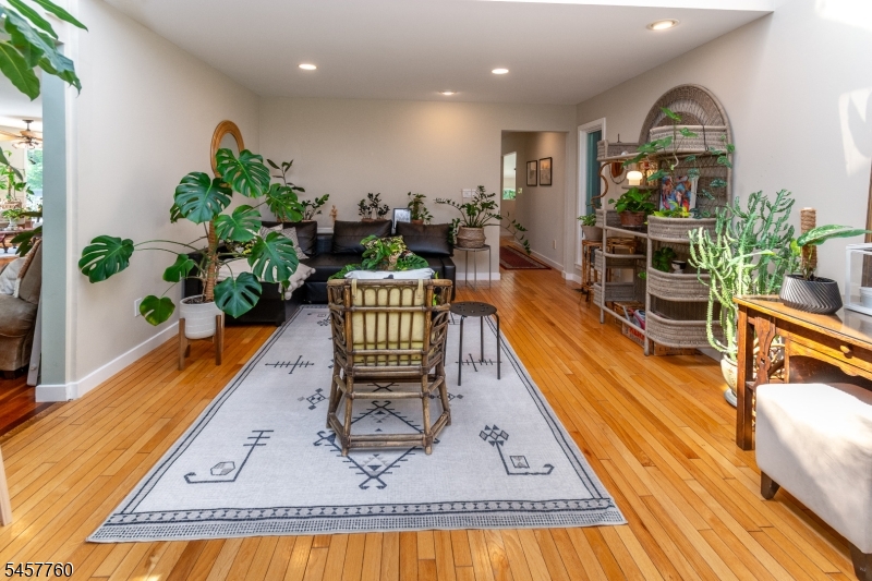 102 Lindbergh Road East Amwell NJ 08525