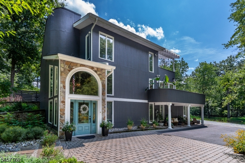 102 Lindbergh Road East Amwell NJ 08525
