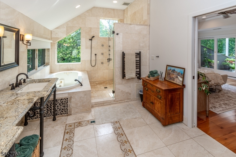 102 Lindbergh Road East Amwell NJ 08525