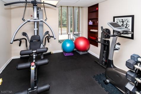 102 Lindbergh Road East Amwell NJ 08525