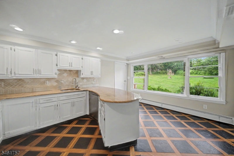 396 New Dover Road Woodbridge NJ 07067