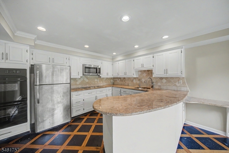 396 New Dover Road Woodbridge NJ 07067