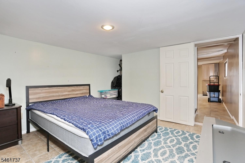 15 Crescent Avenue Totowa NJ 07512