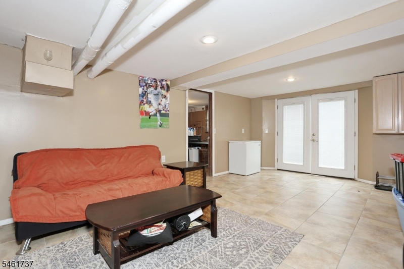 15 Crescent Avenue Totowa NJ 07512
