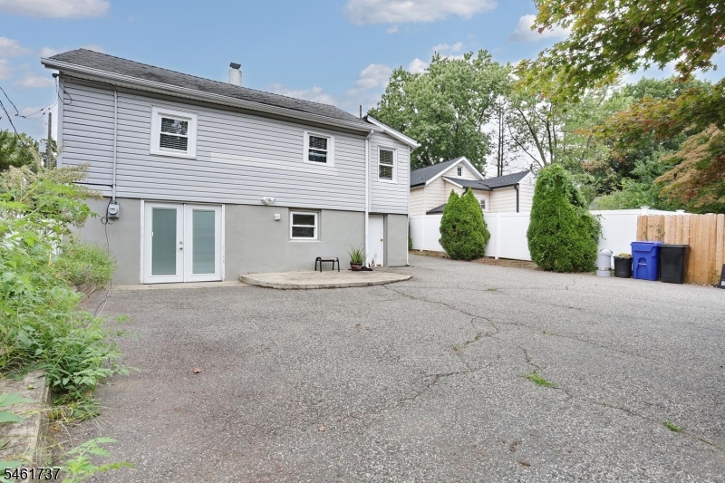 15 Crescent Avenue Totowa NJ 07512