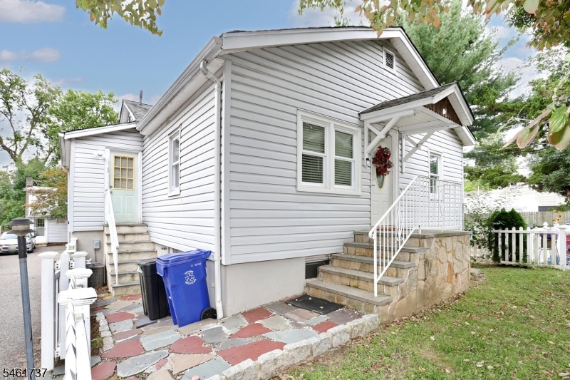 15 Crescent Avenue Totowa NJ 07512