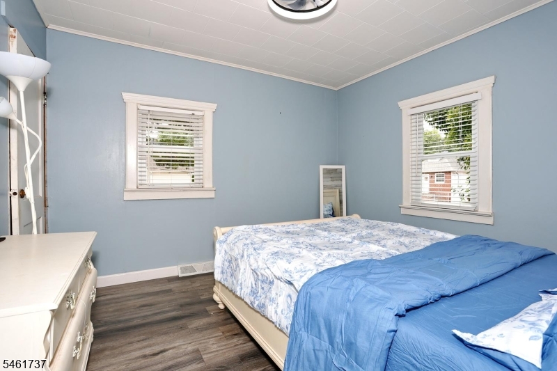 15 Crescent Avenue Totowa NJ 07512