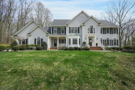 2 Knollwood Terrace Chester NJ 07930