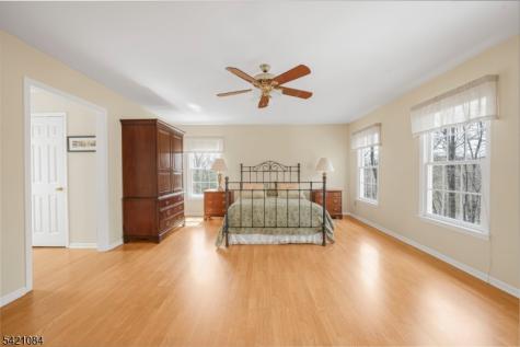 2 Knollwood Terrace Chester NJ 07930