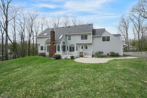 2 Knollwood Terrace Chester NJ 07930