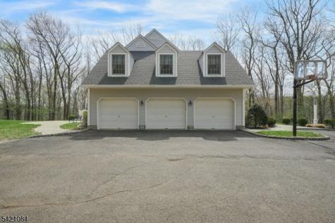 2 Knollwood Terrace Chester NJ 07930