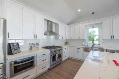 121 Fairview Drive Branchburg NJ 08853