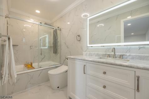 121 Fairview Drive Branchburg NJ 08853