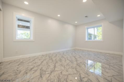121 Fairview Drive Branchburg NJ 08853