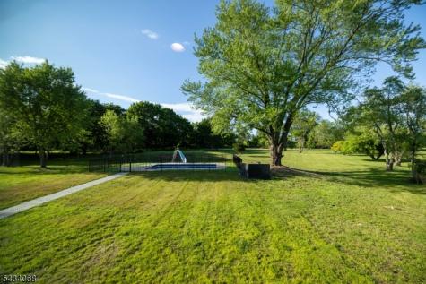 121 Fairview Drive Branchburg NJ 08853