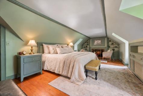568 Waterloo Road Byram NJ 07874