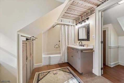 568 Waterloo Road Byram NJ 07874
