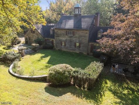 568 Waterloo Road Byram NJ 07874