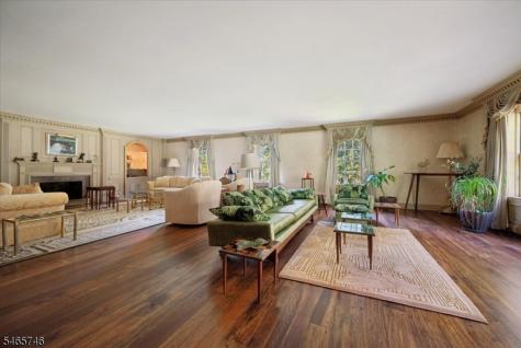 568 Waterloo Road Byram NJ 07874