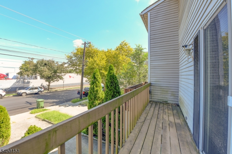 493 Fayette Street Perth Amboy NJ 08861