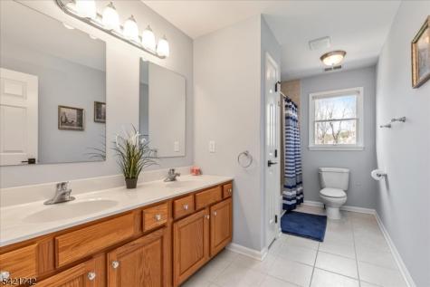 103 Stout Lane Readington NJ 08822