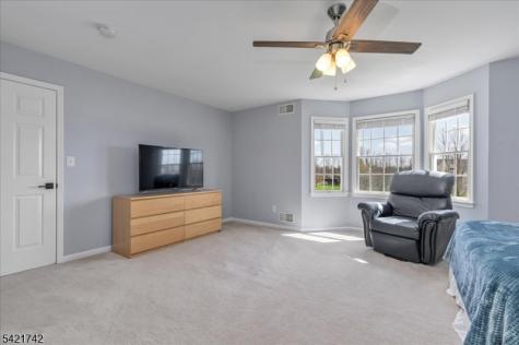 103 Stout Lane Readington NJ 08822