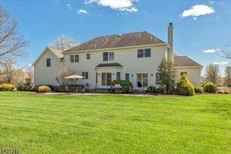 103 Stout Lane Readington NJ 08822