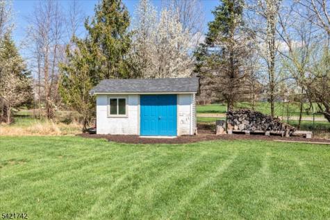 103 Stout Lane Readington NJ 08822