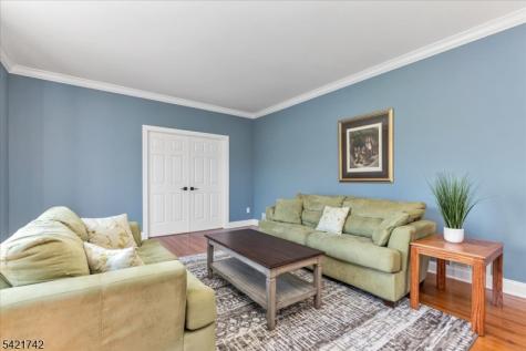 103 Stout Lane Readington NJ 08822