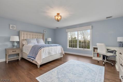 5 Cotswold Lane Warren NJ 07059