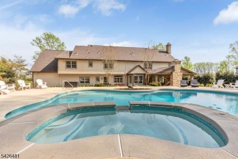 5 Cotswold Lane Warren NJ 07059
