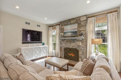 5 Cotswold Lane Warren NJ 07059