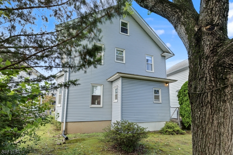 11 Elmer Street Raritan NJ 08869