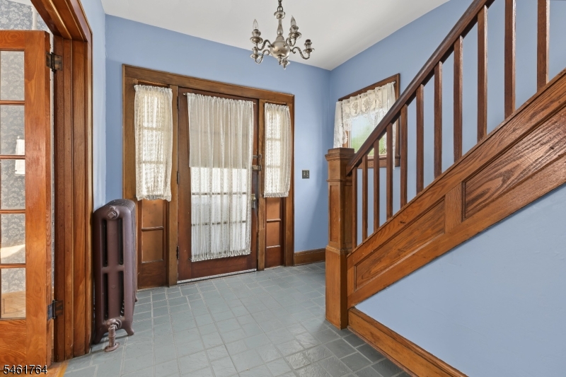 11 Elmer Street Raritan NJ 08869